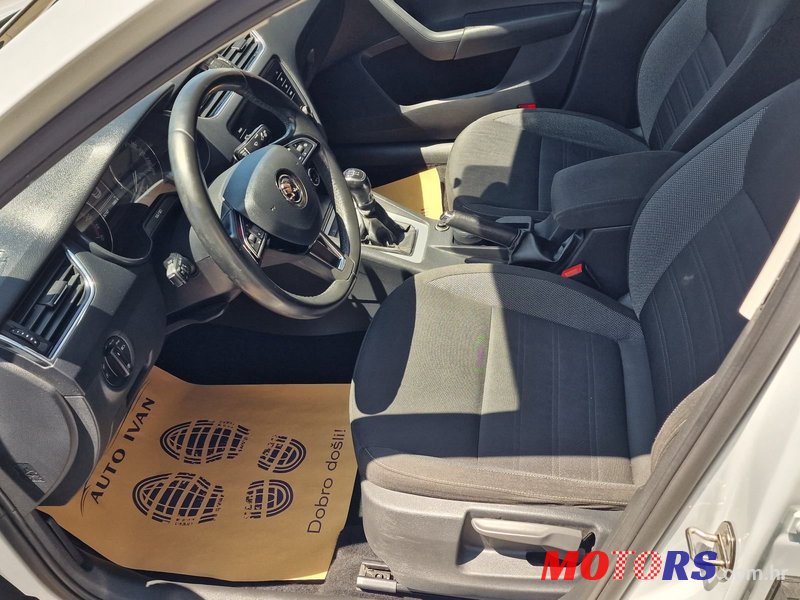 2019' Skoda Octavia 1,6 photo #6