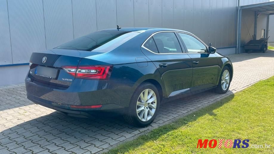 2019' Skoda Superb 2,0 Tdi photo #4