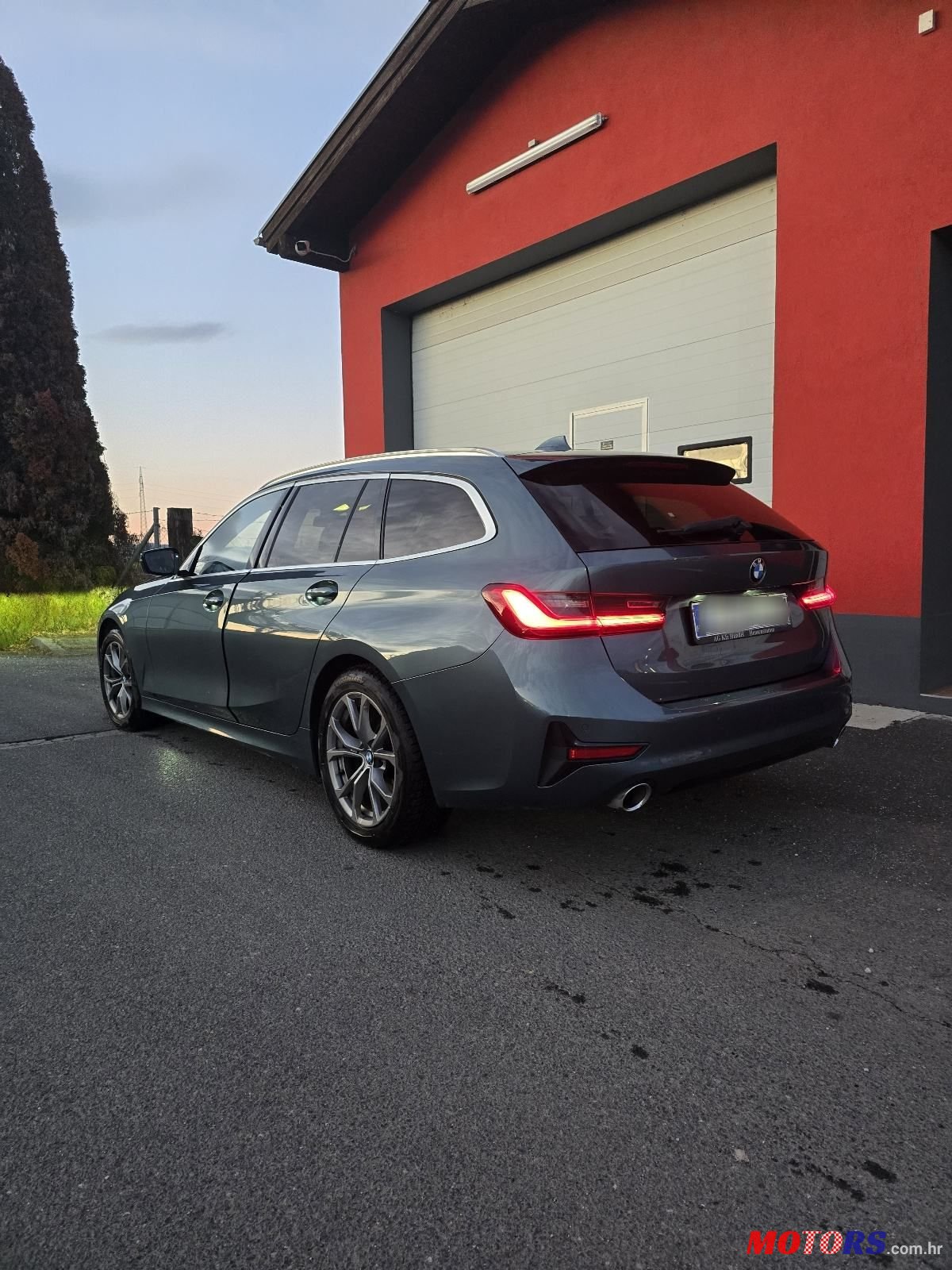 2019' BMW Serija 3 320D photo #1