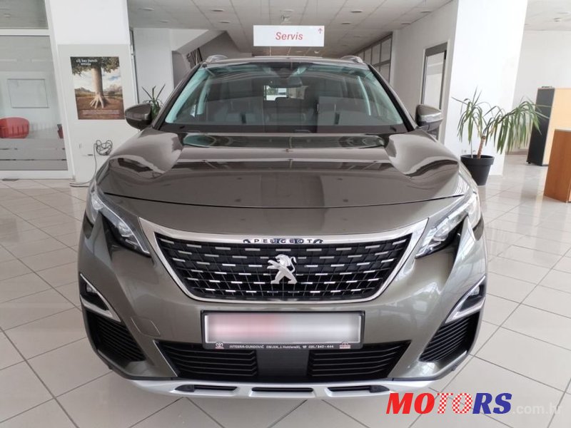 2018' Peugeot 3008 1,5 Bluehdi photo #2