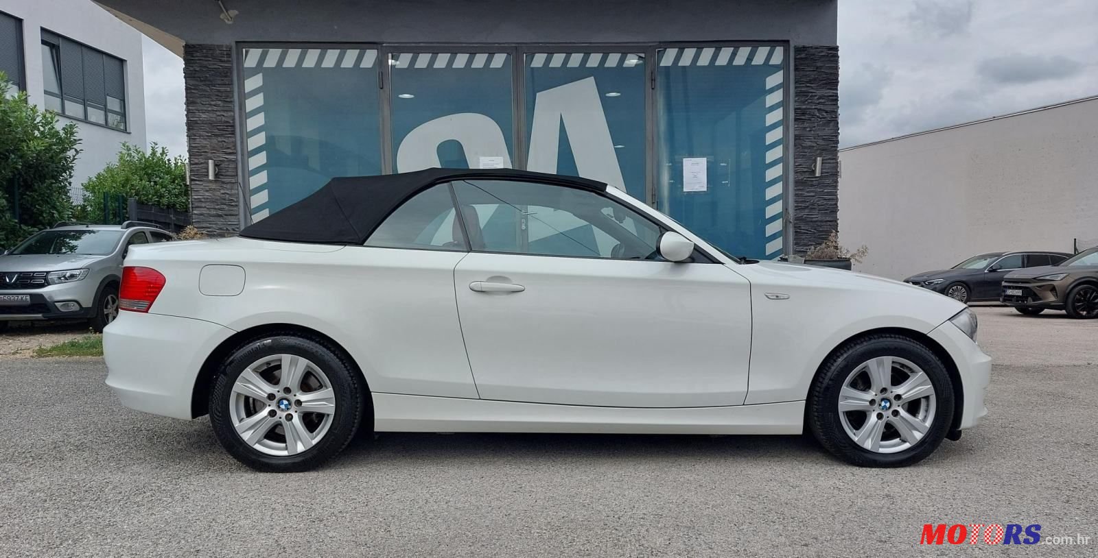 2009' BMW Serija 1 120I photo #5