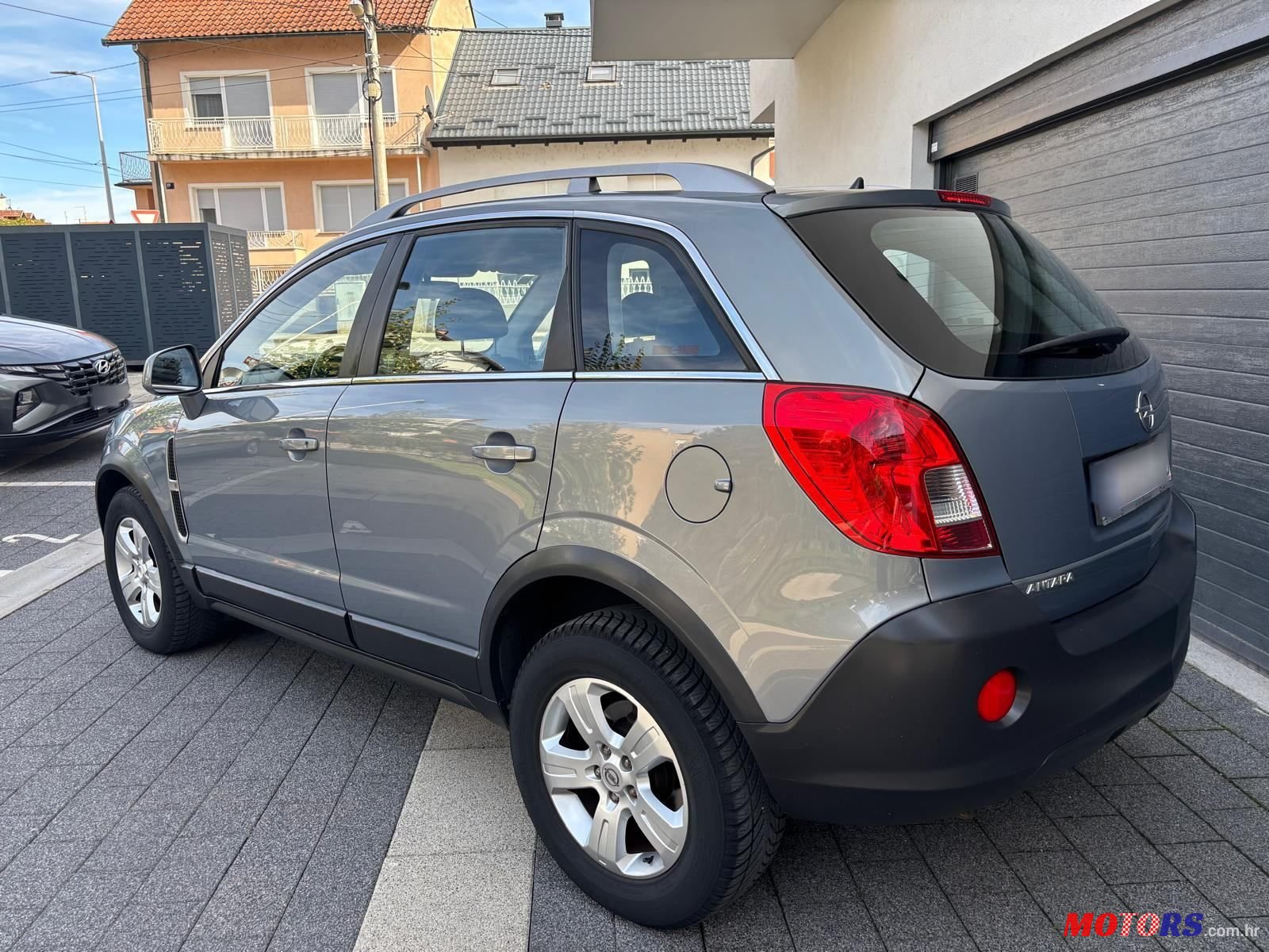 2011' Opel Antara 2.4 photo #3