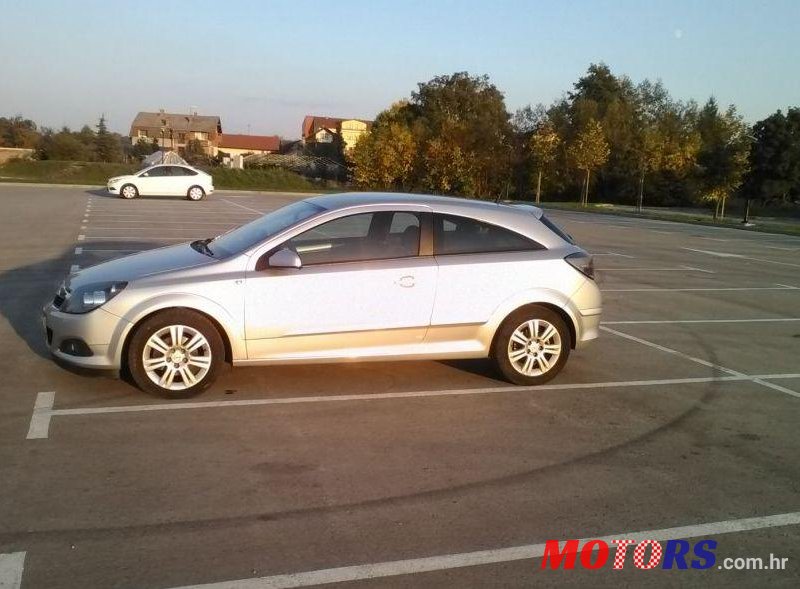 2008' Opel Astra 1,7 Cdti photo #1