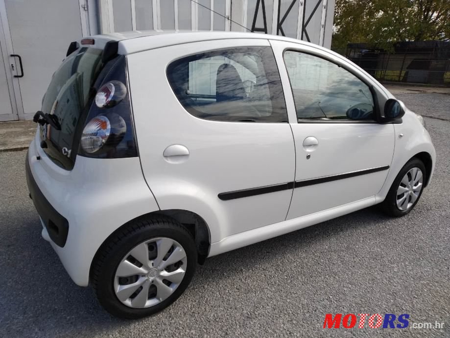 2009' Citroen C1 1,0 photo #4