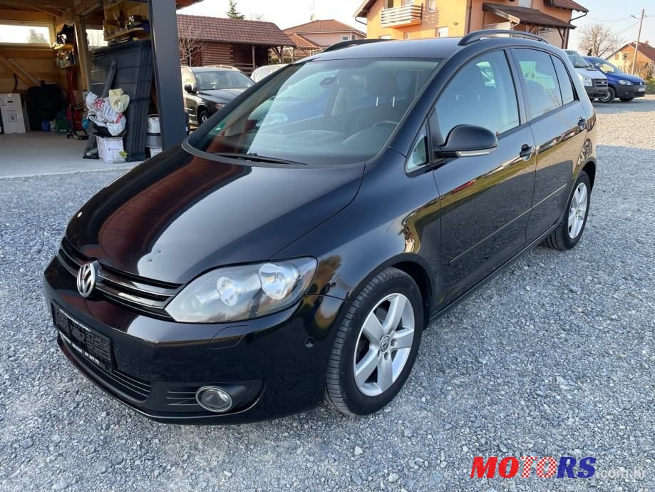 2011' Volkswagen Golf 6 photo #1