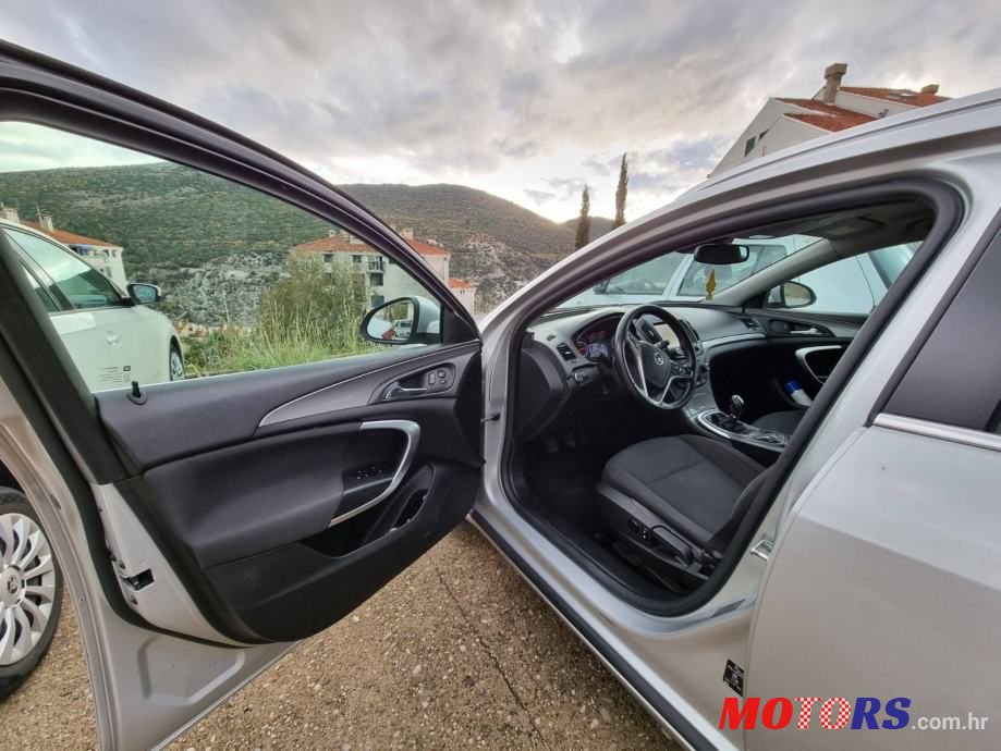 2015' Opel Insignia 2,0 Cdti photo #1