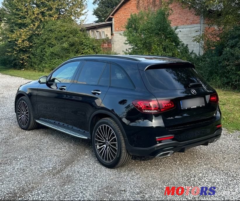 2020' Mercedes-Benz GLC 220 D 4Matic photo #2