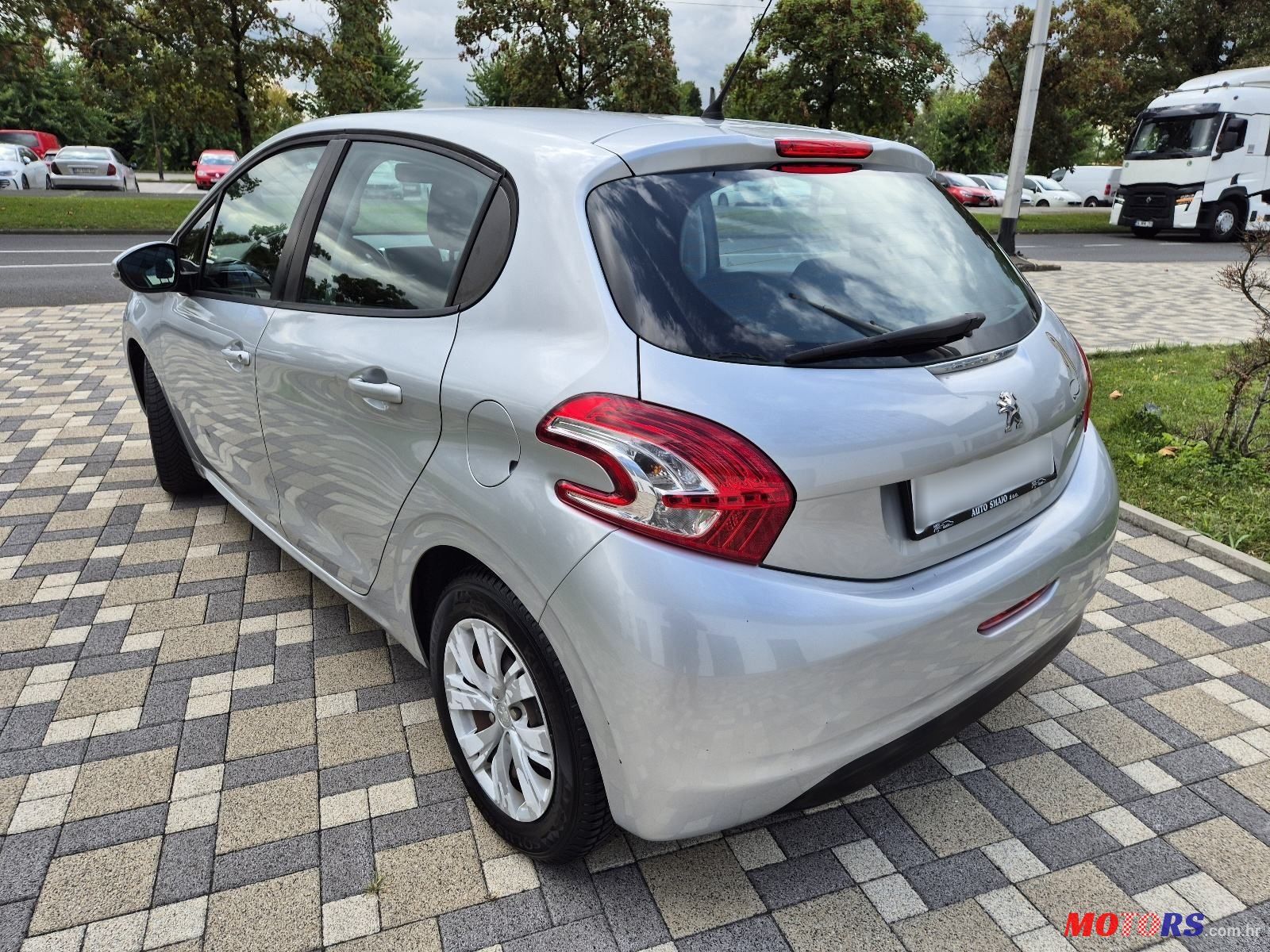 2013' Peugeot 208 1,2 Vti photo #6