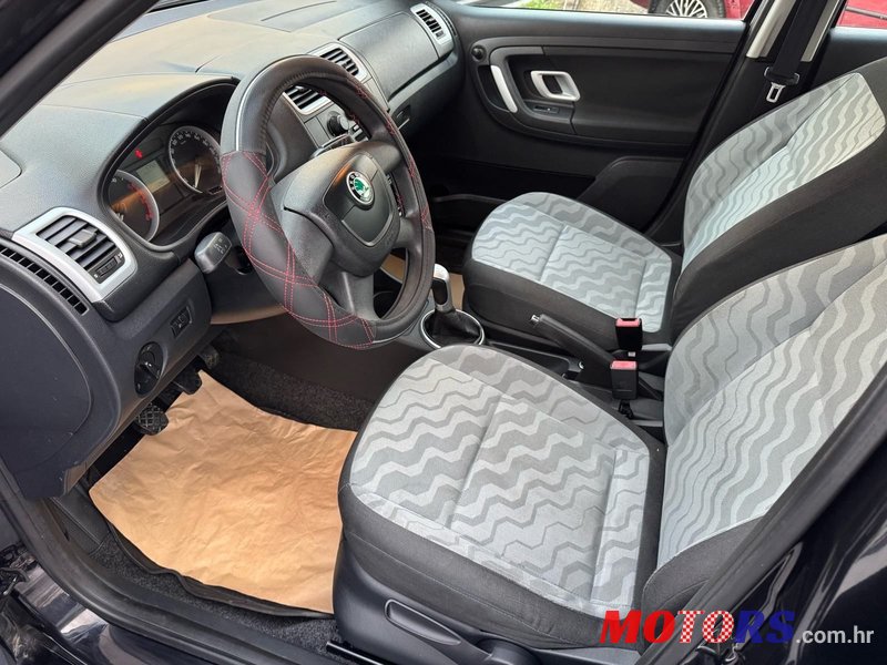 2010' Skoda Fabia 1,4 photo #3