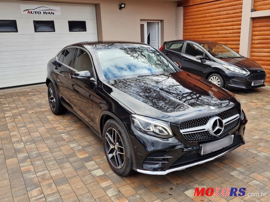 2016' Mercedes-Benz GLC 220 D photo #5