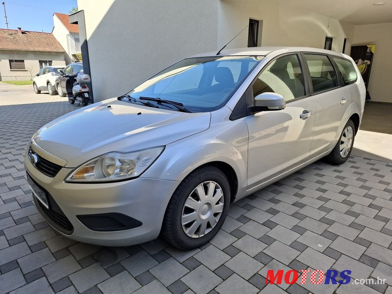 2009' Ford Focus Karavan photo #2