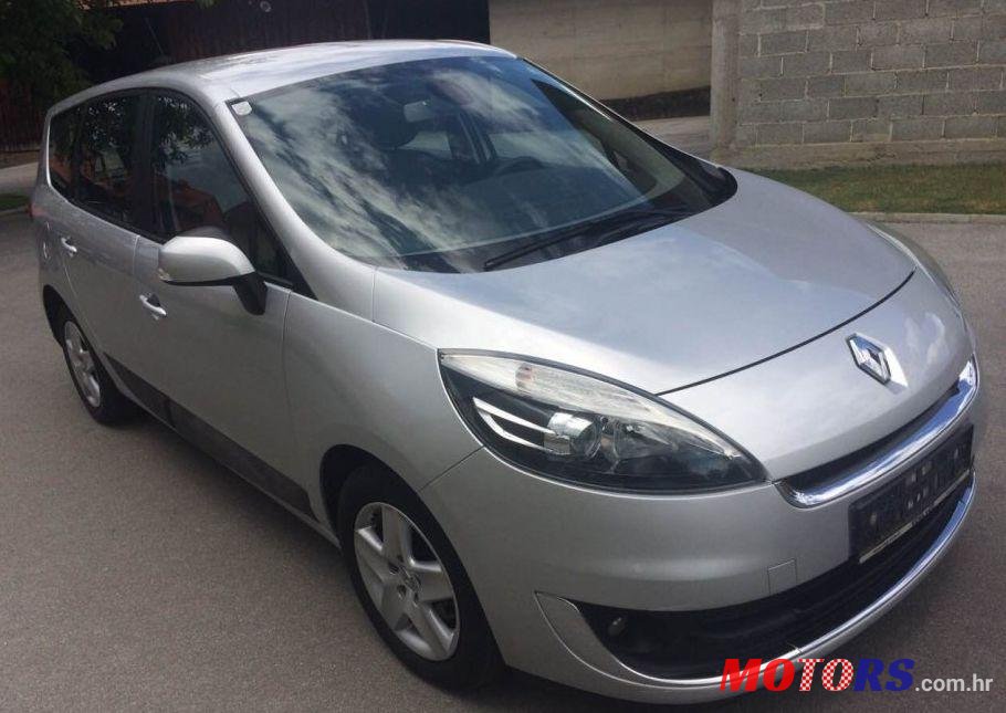 2012' Renault Grand Scenic 1,5 Dci photo #1