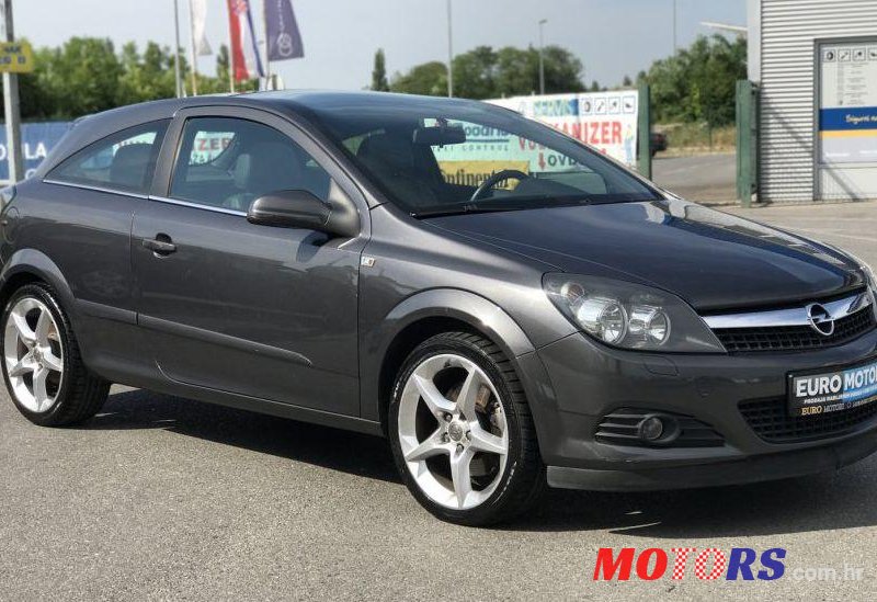 2008' Opel Astra 1,7 Cdti Sport photo #2