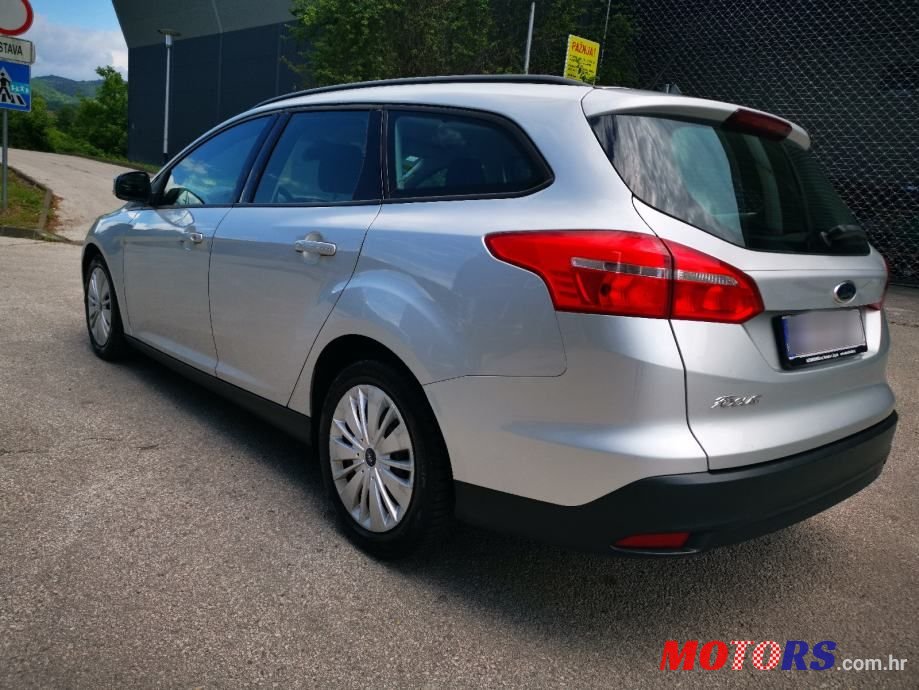 2015' Ford Focus Karavan photo #4