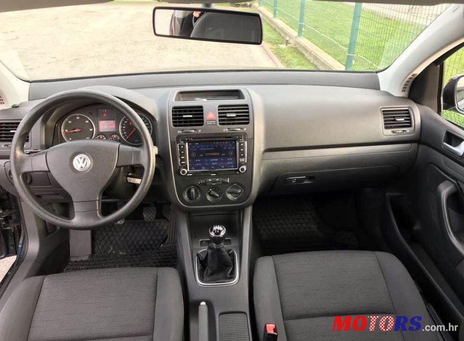 2005' Volkswagen Golf V 1,9 Tdi photo #1