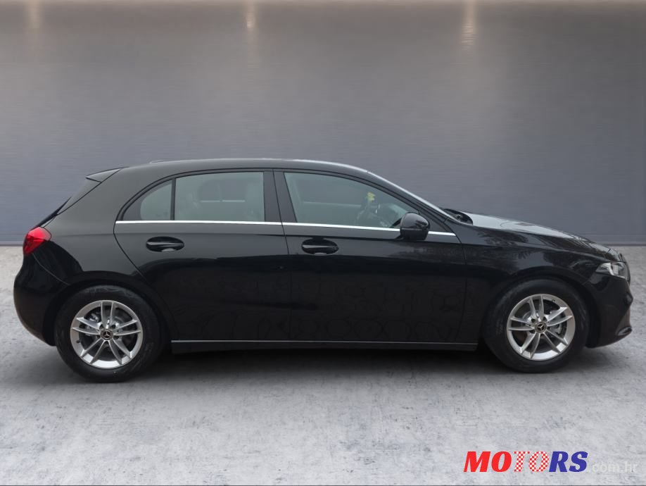 2018' Mercedes-Benz A-Klasa 180 D photo #4