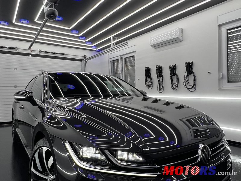 2020' Volkswagen Arteon 2,0 photo #2