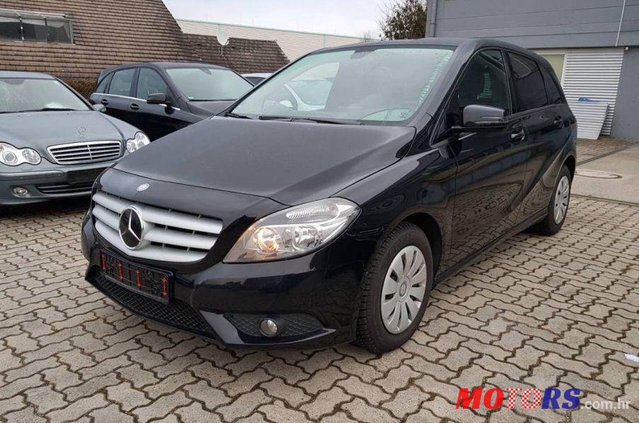 2013' Mercedes-Benz B-Klasa 180 Cdi photo #1