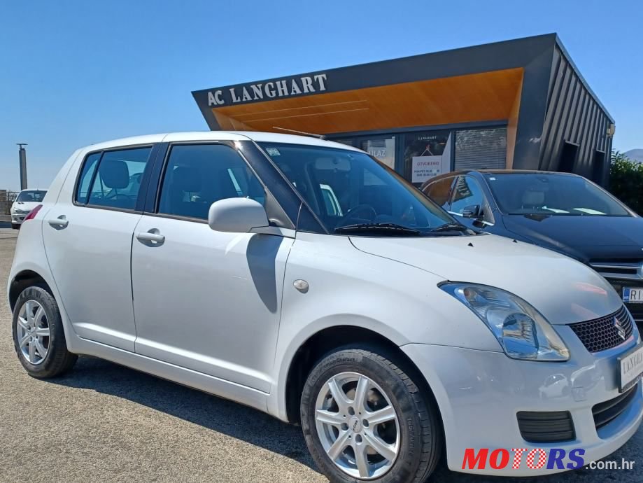 2010' Suzuki Swift 1,3 Glx photo #1