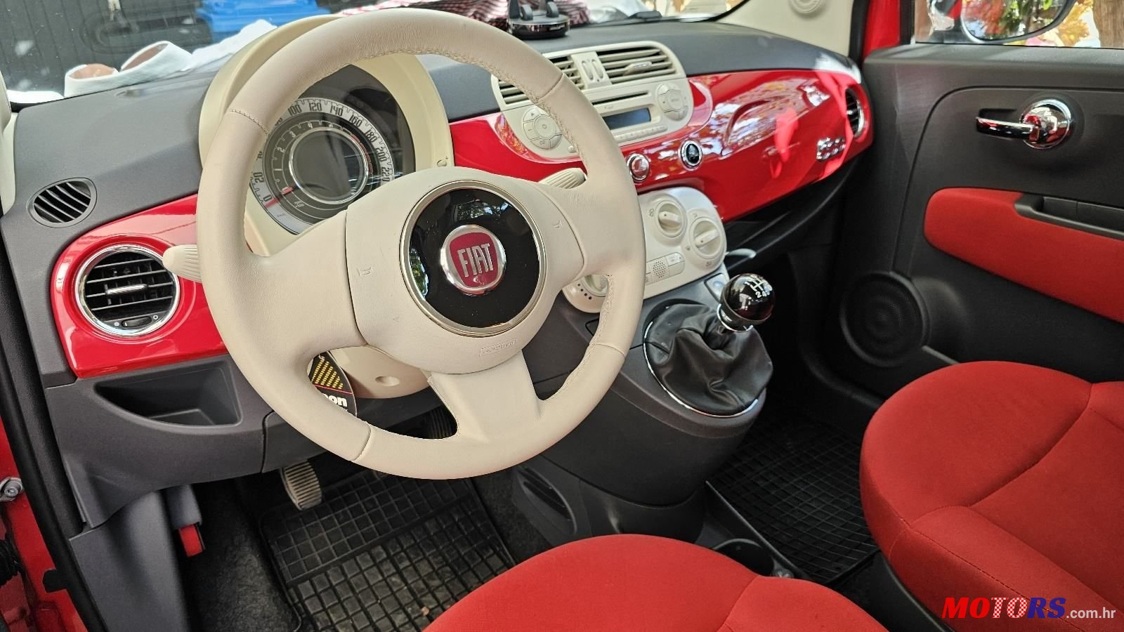 2011' Fiat 500 1,2 8V photo #5