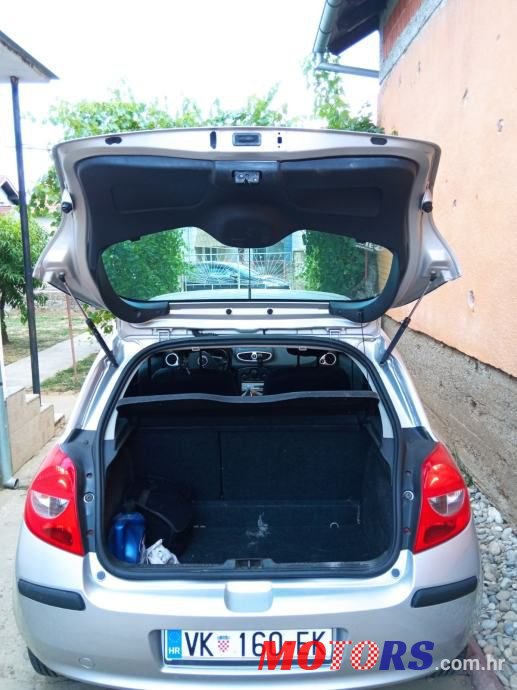 2007' Renault Clio 1,2 photo #6