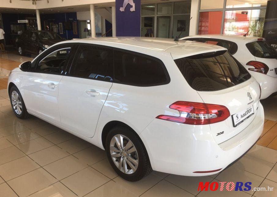 2016' Peugeot 308 Sw 1,6 photo #1