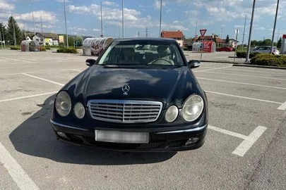 2003' Mercedes-Benz E-Klasa 220 Cdi