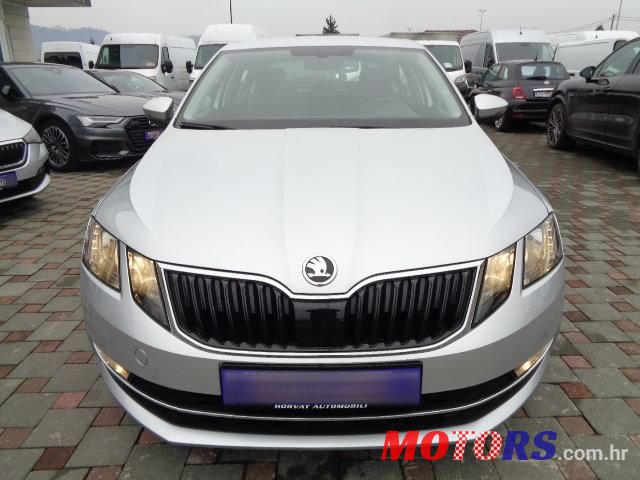 2019' Skoda Octavia 2,0 Tdi photo #2