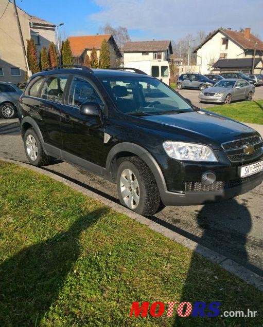 2008' Chevrolet Captiva 2,0 D photo #1
