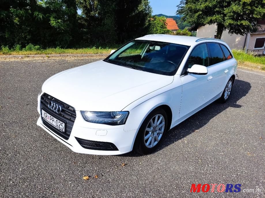 2012' Audi A4 Avant photo #1