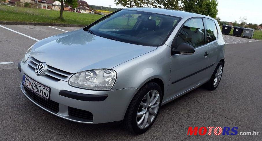 2008' Volkswagen Golf V 1,9 Tdi photo #1