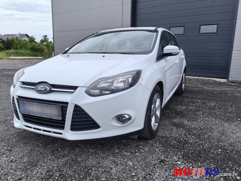 2014' Ford Focus Karavan photo #3