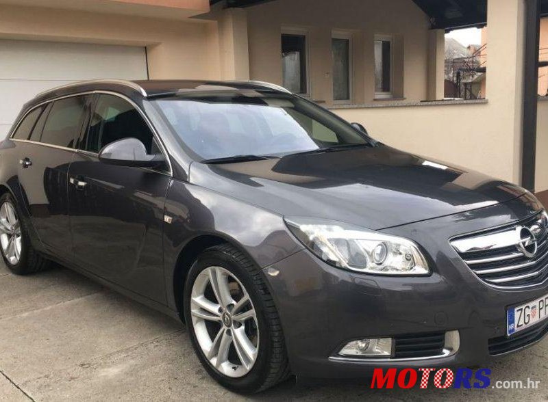 2011' Opel Insignia Karavan 2,0 Cdti photo #2