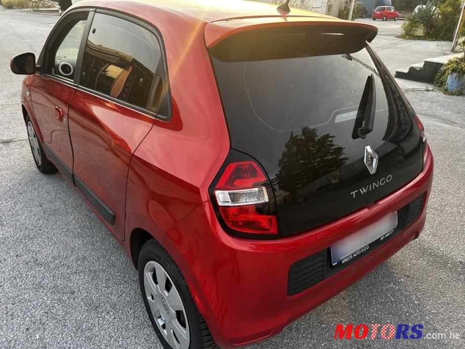 2015' Renault Twingo Sce photo #6
