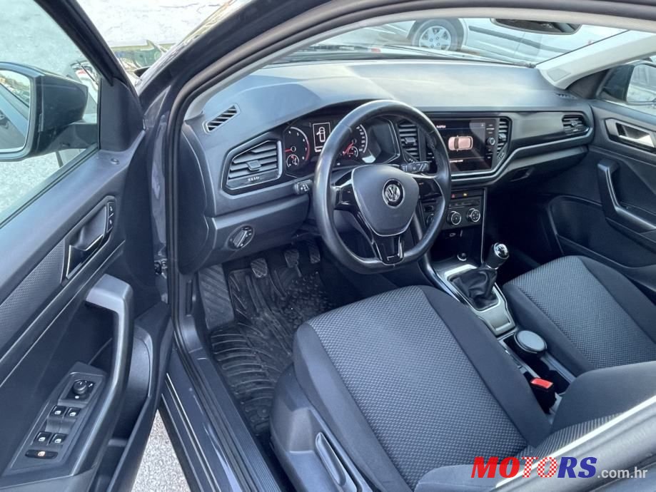 2019' Volkswagen T-Roc 1,0 Tsi photo #6