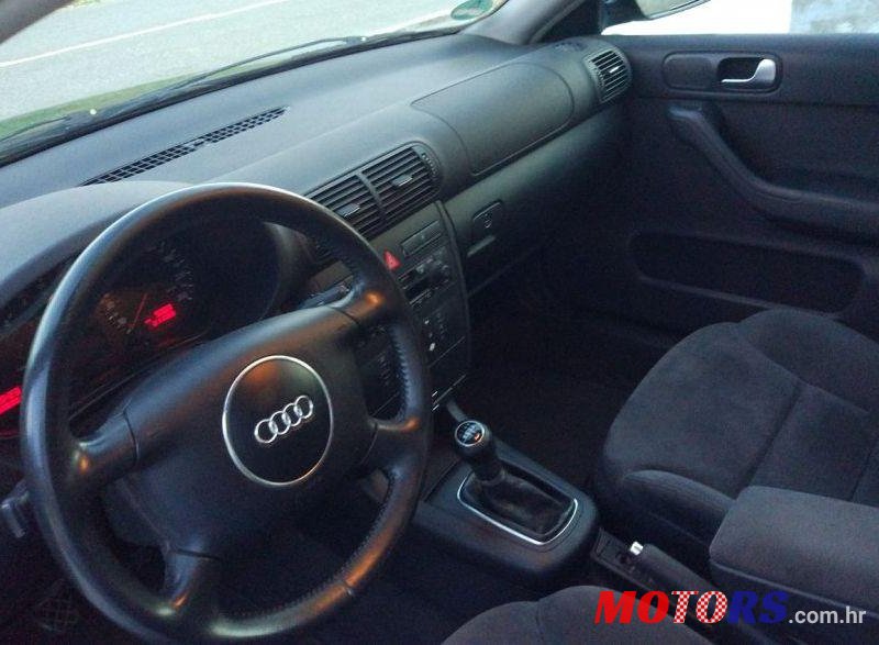 2002' Audi A3 1,9 Tdi photo #3