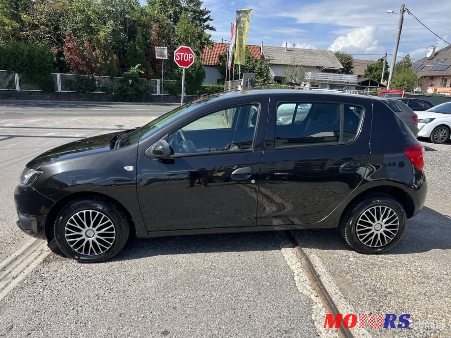 2012' Dacia Sandero 0.9 photo #6