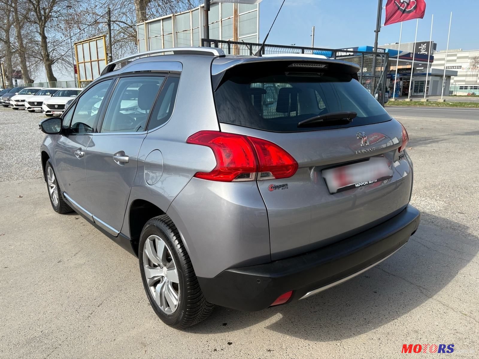 2015' Peugeot 2008 1,2 photo #4