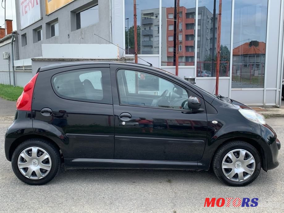 2008' Peugeot 107 1,4 Hdi photo #5