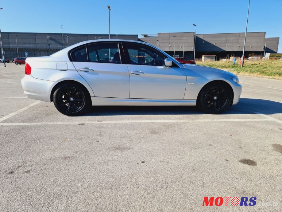 2010' BMW Serija 3 318D photo #5