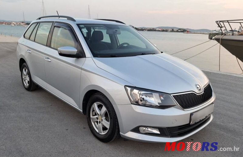 2015' Skoda Fabia Combi photo #1