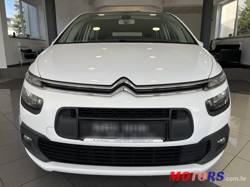 2017' Citroen C4 Picasso Bluehdi 120 photo #2