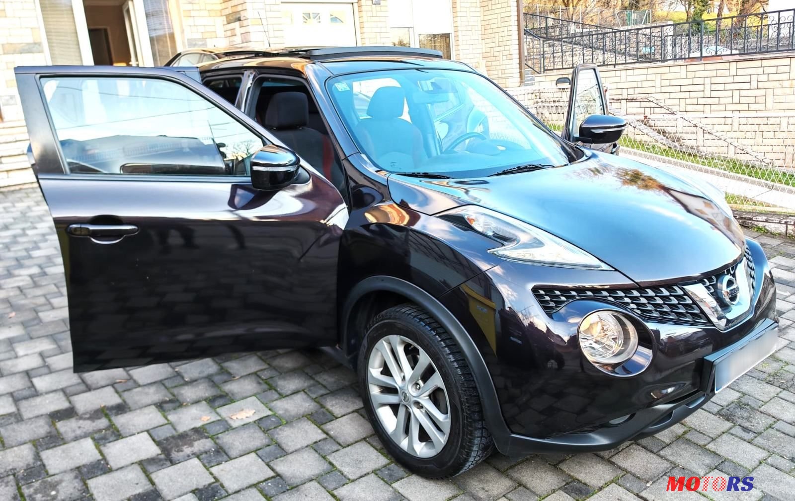 2015' Nissan Juke 1.2 photo #6
