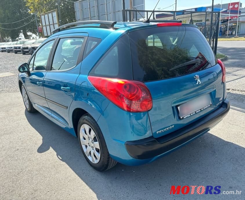 2008' Peugeot 207 Sw photo #4