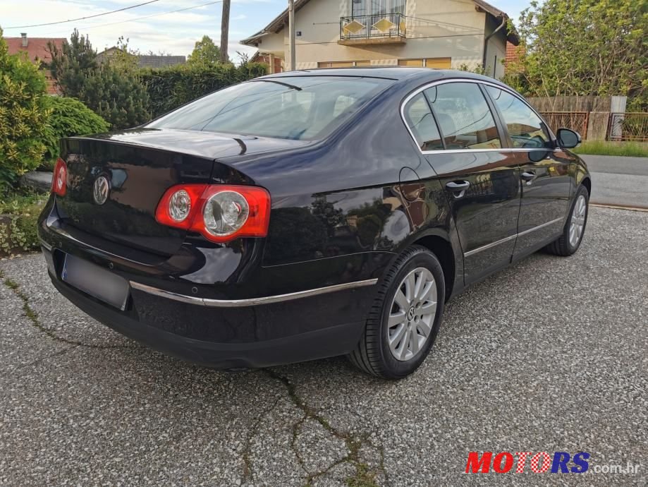 2008' Volkswagen Passat 1,9 Tdi photo #5