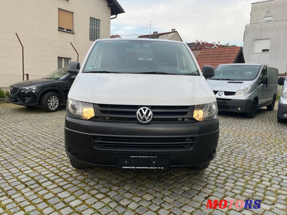2012' Volkswagen Transporter photo #2