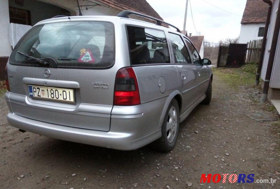 2000' Opel Vectra Caravan photo #1