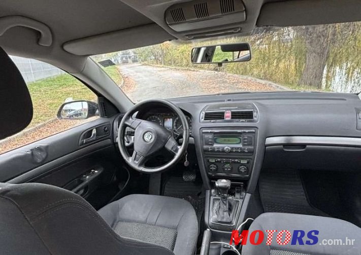 2007' Skoda Octavia 2,0 Tdi photo #5