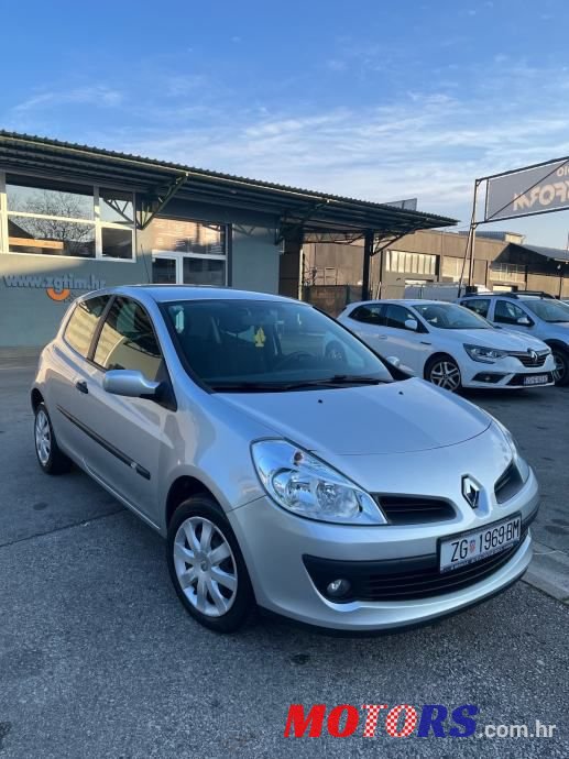 2006' Renault Clio 1,2 16V photo #3