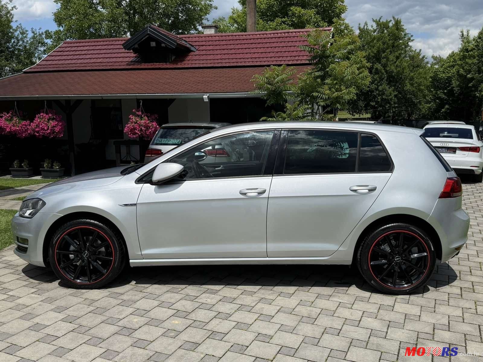 2015' Volkswagen Golf VII 1,6 Tdi Bmt photo #3